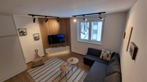 Xenia Apartment